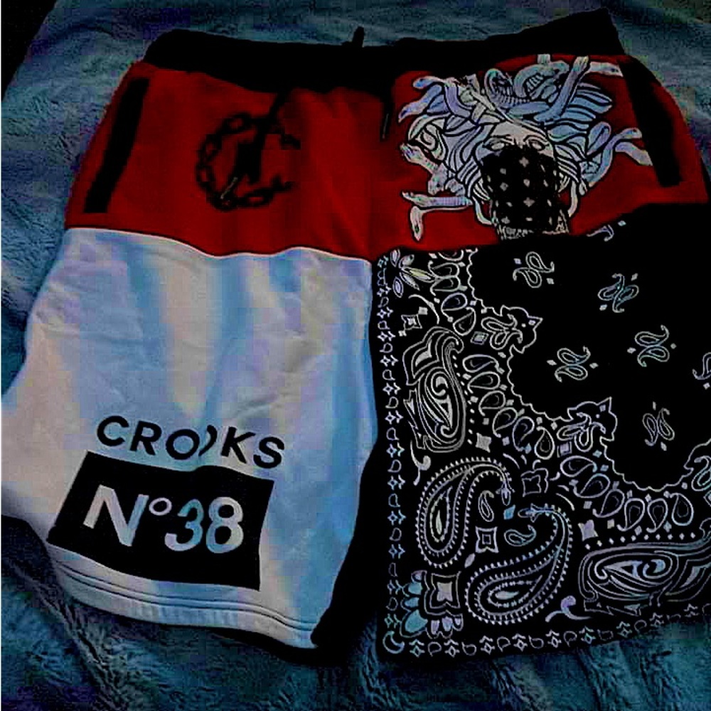 Xl Crooks and Castles shorts